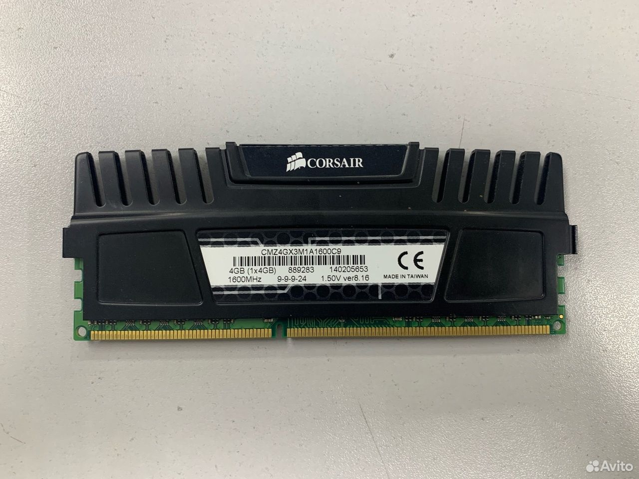 Оперативная память Corsair DDR3 4Gb 1600Mhz