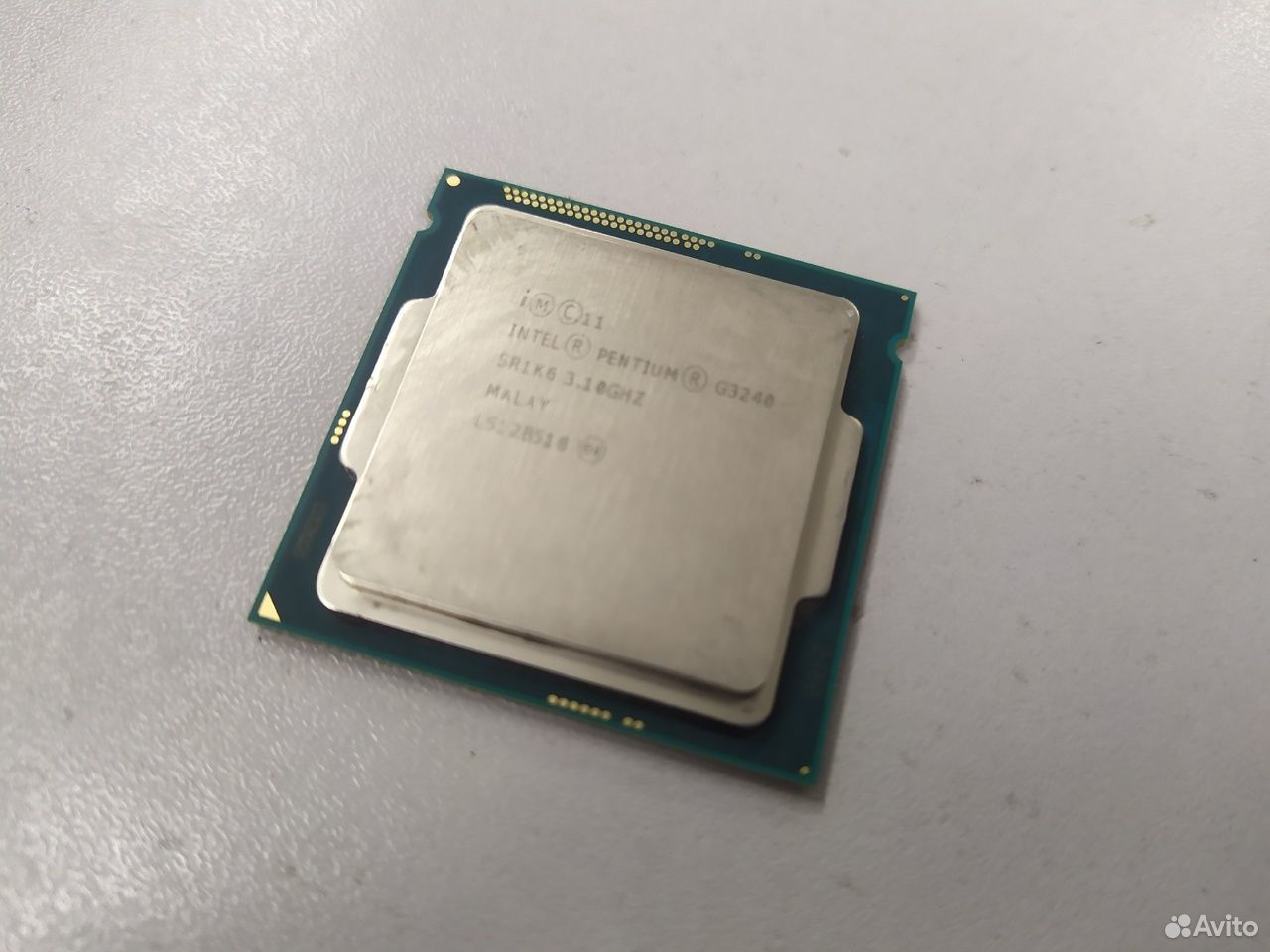 Процессор Intel Pentium G3240