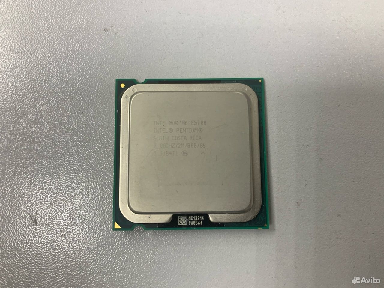 Процессор Intel Pentium E5700 s775