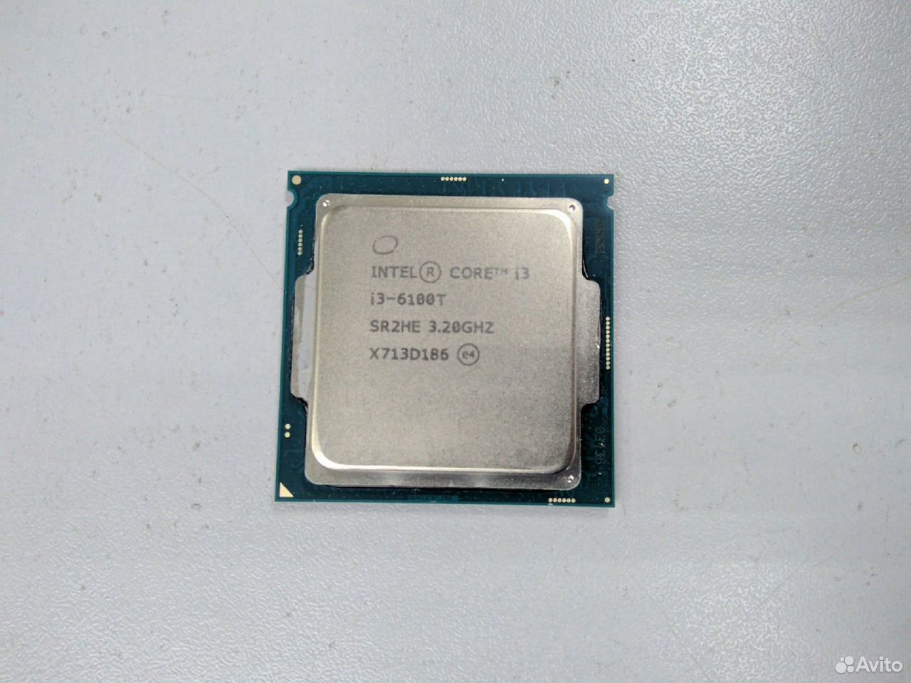 Процессор Intel Core i3-6100T s1151